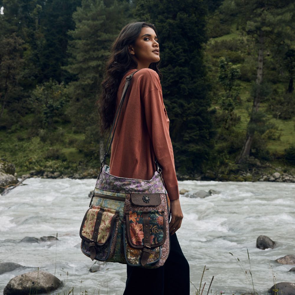 Myra Bag: Le Fleur Bel Shoulder Bag