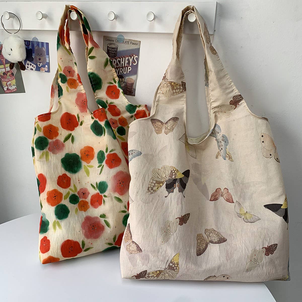 Vintage Butterfly Print Lightweight Tote Bag