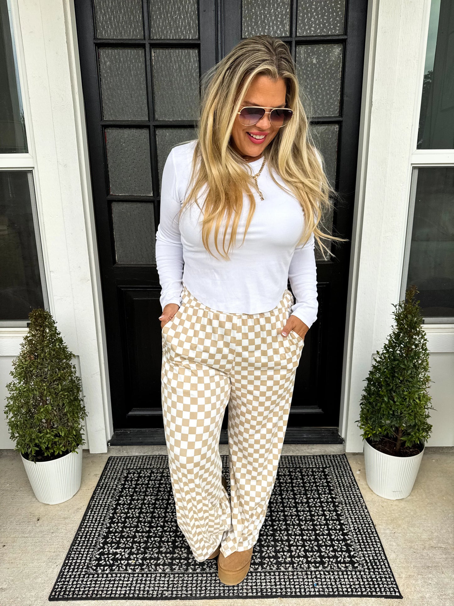 Bold Block (Beige/Wh) Checker Pants