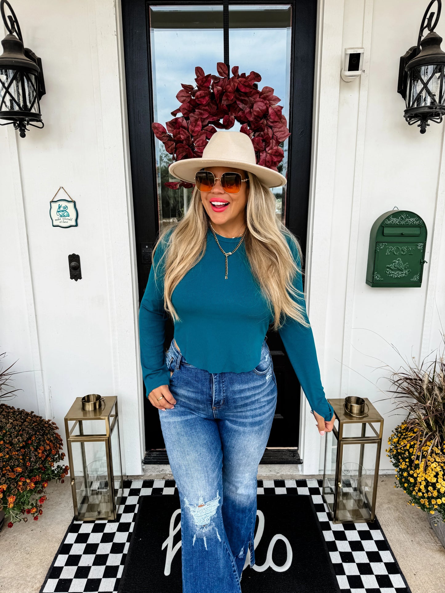 Simply Soft Curve Hem Top