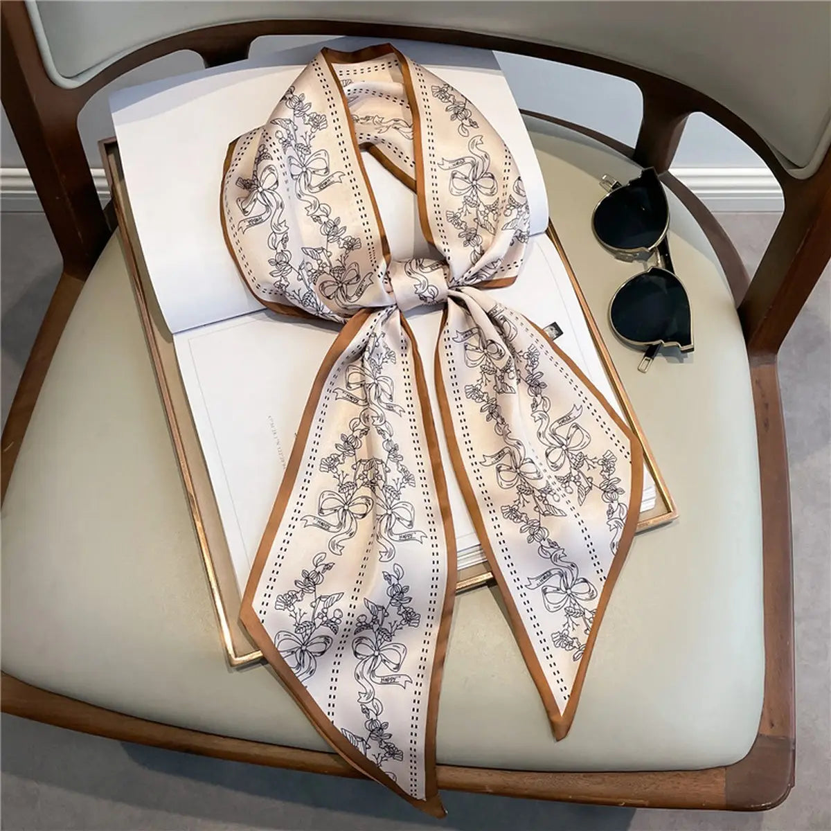 Luxe Trendy Silk Twilly Scarf
