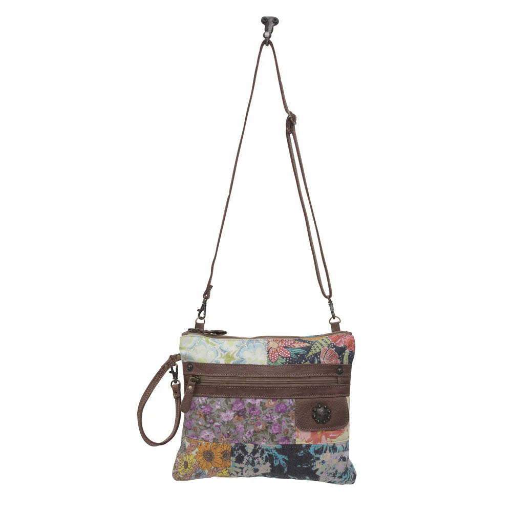 Myra Bag: Le Piccolo Crossbody/Wristlet