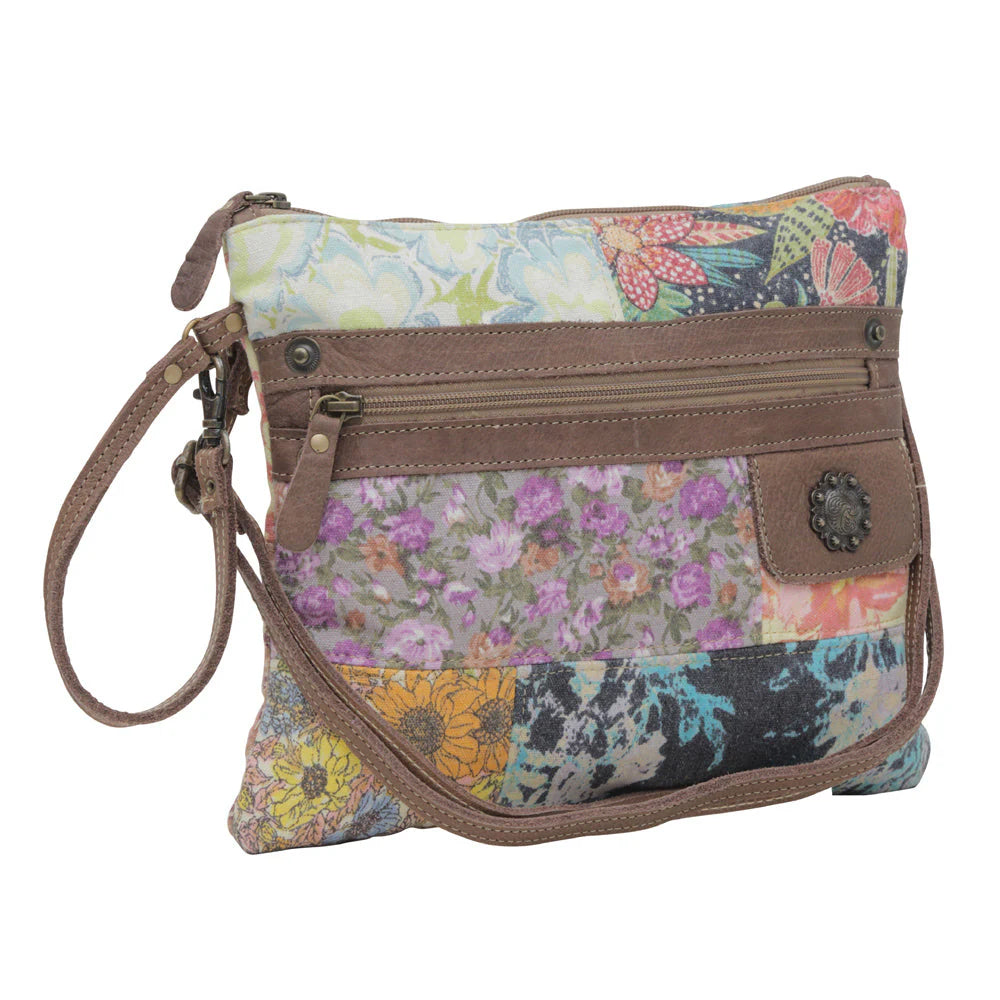 Myra Bag: Le Piccolo Crossbody/Wristlet