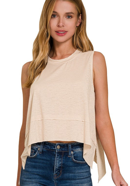 Light Layer (Sand) Side Slit Sleeveless Top
