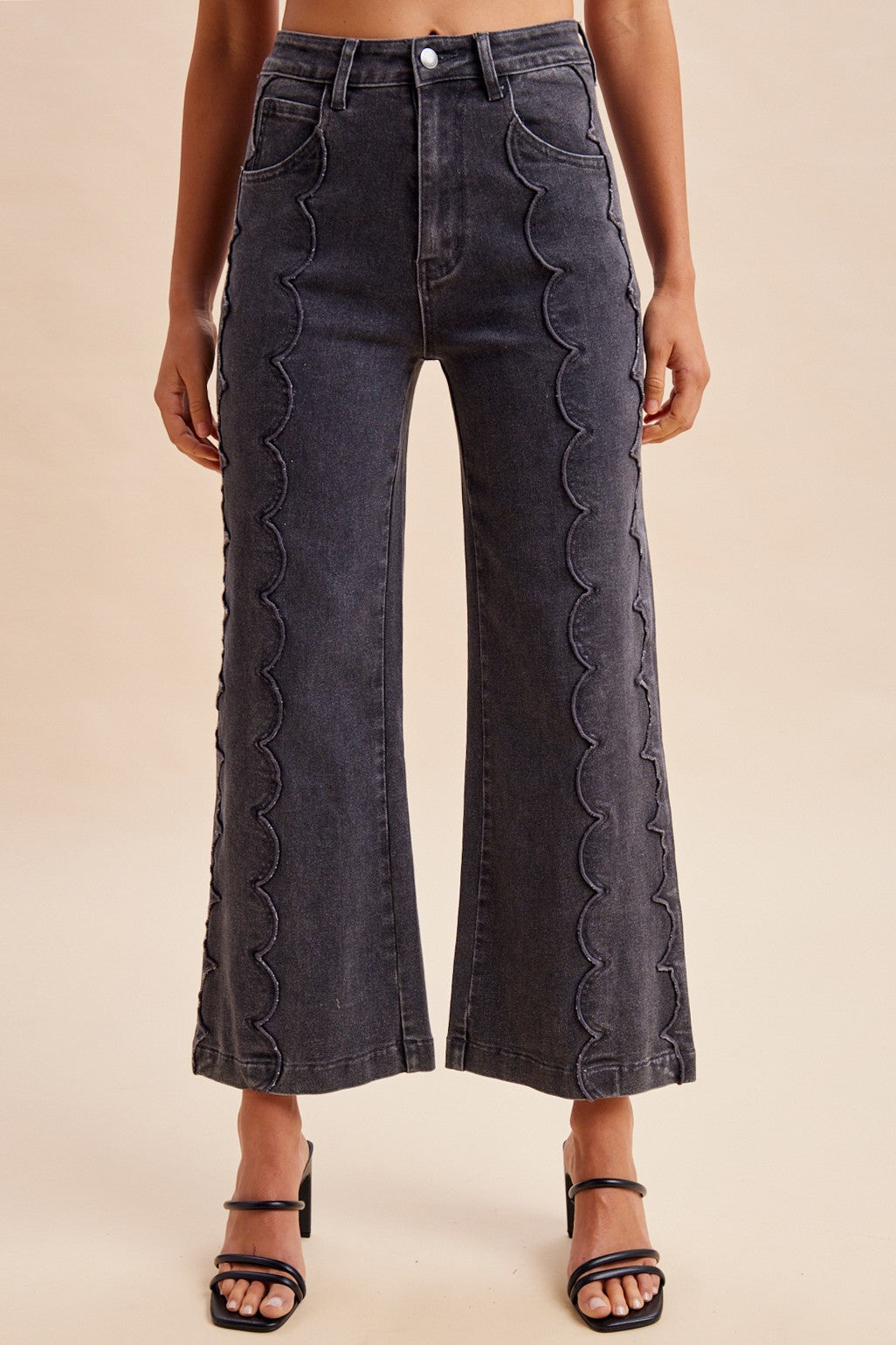 Star Of The Show (Grey) Scallop Jeans
