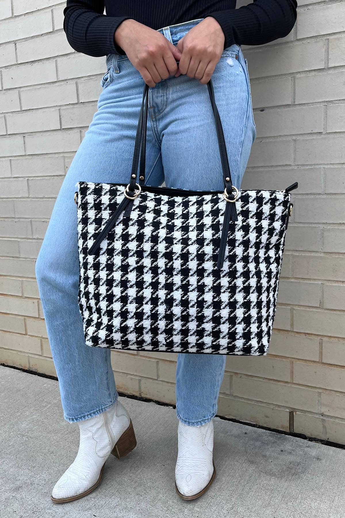 Ingrid (Blk/Wh) Check Tote