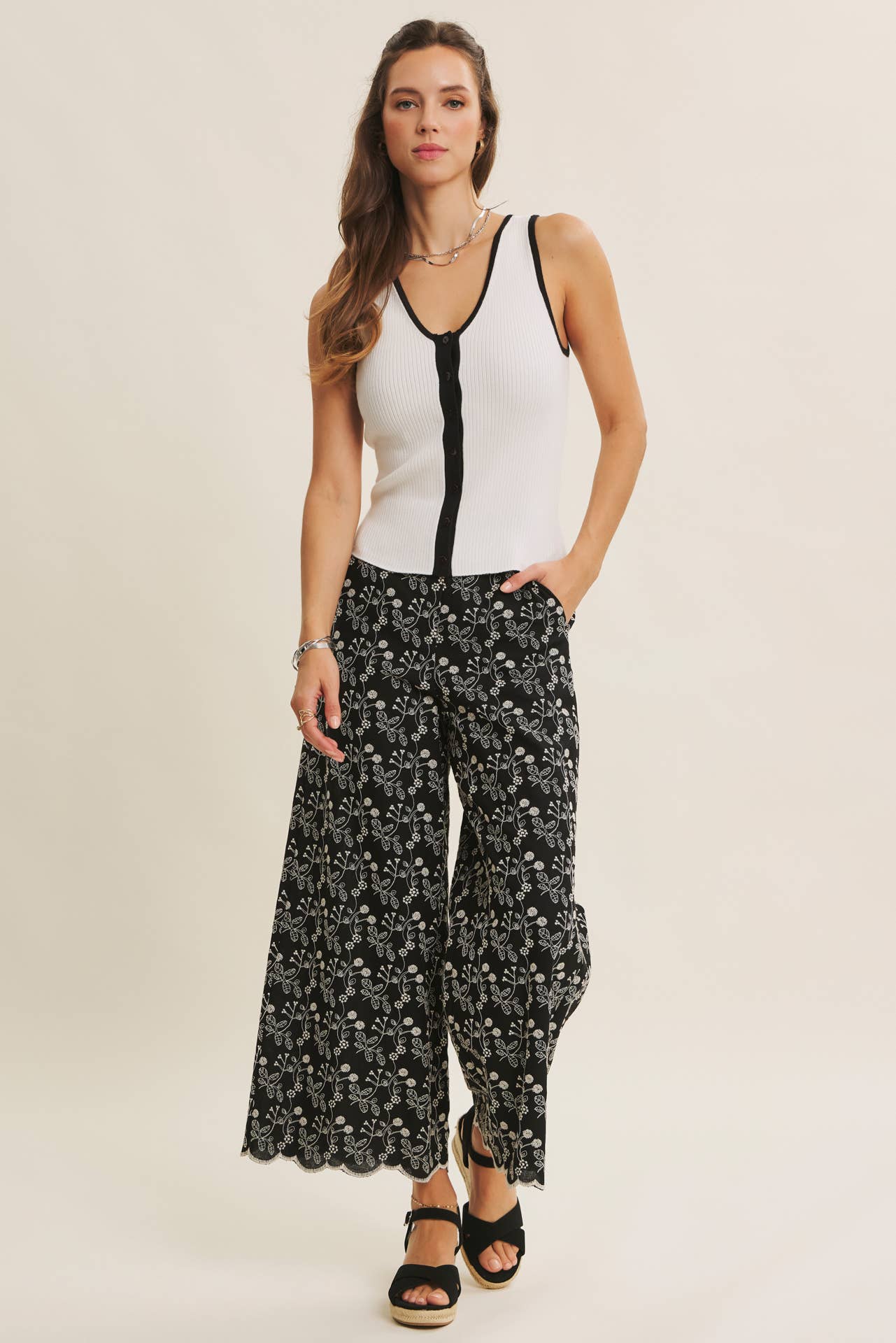 Love Stitch Embroidered Scallop Pants