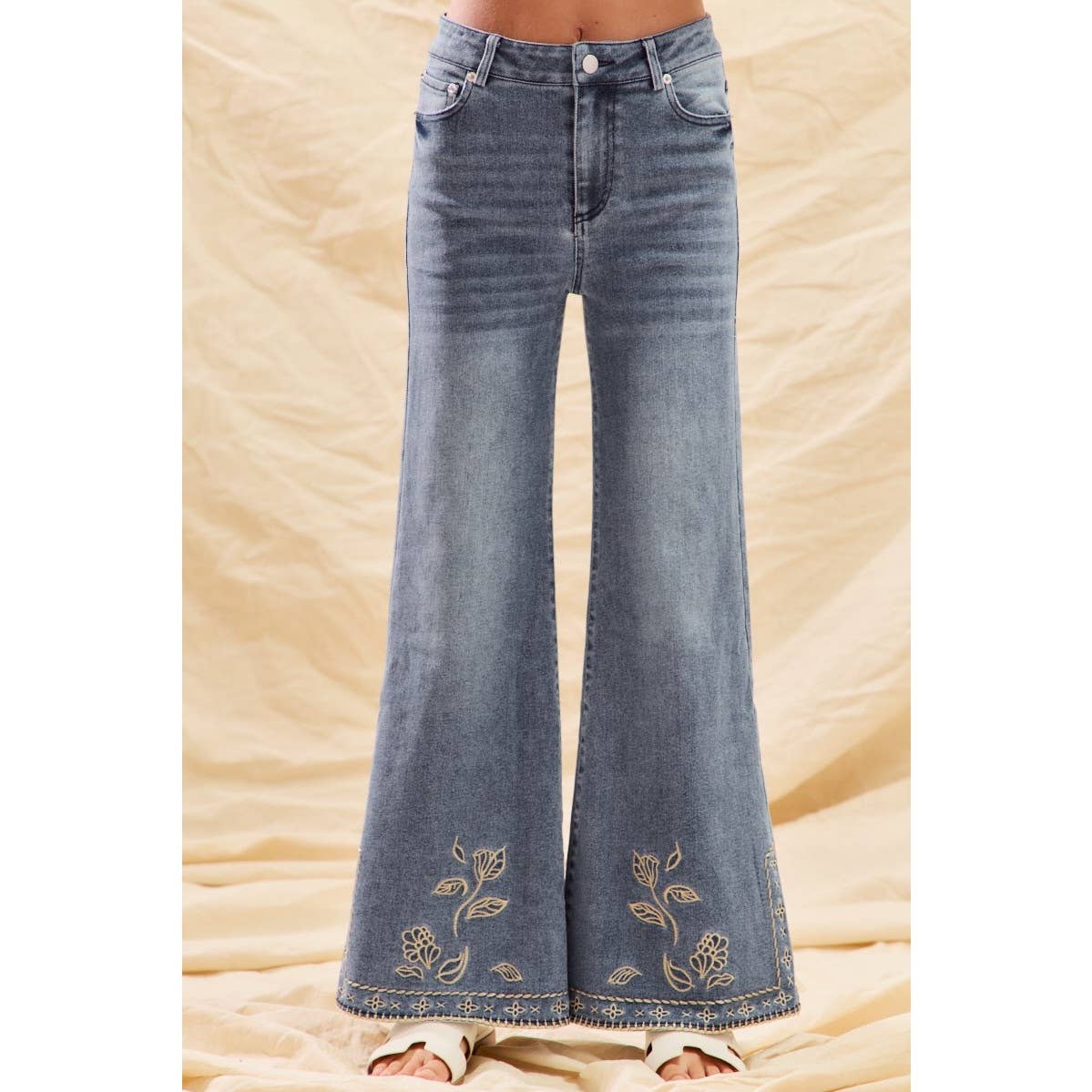 Leafy Dreams Embroidered Flare Jeans