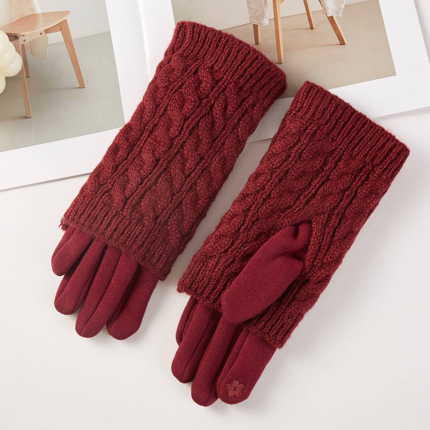 3-in-1 Cable Solid Knit Textured Gloves