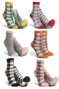 Soft & Cozy Check Socks
