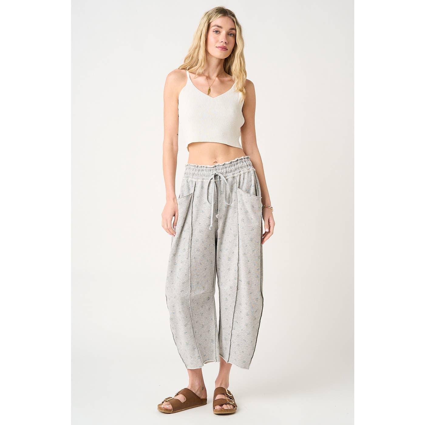 Good Plan (H Grey) Floral Barrel Pants