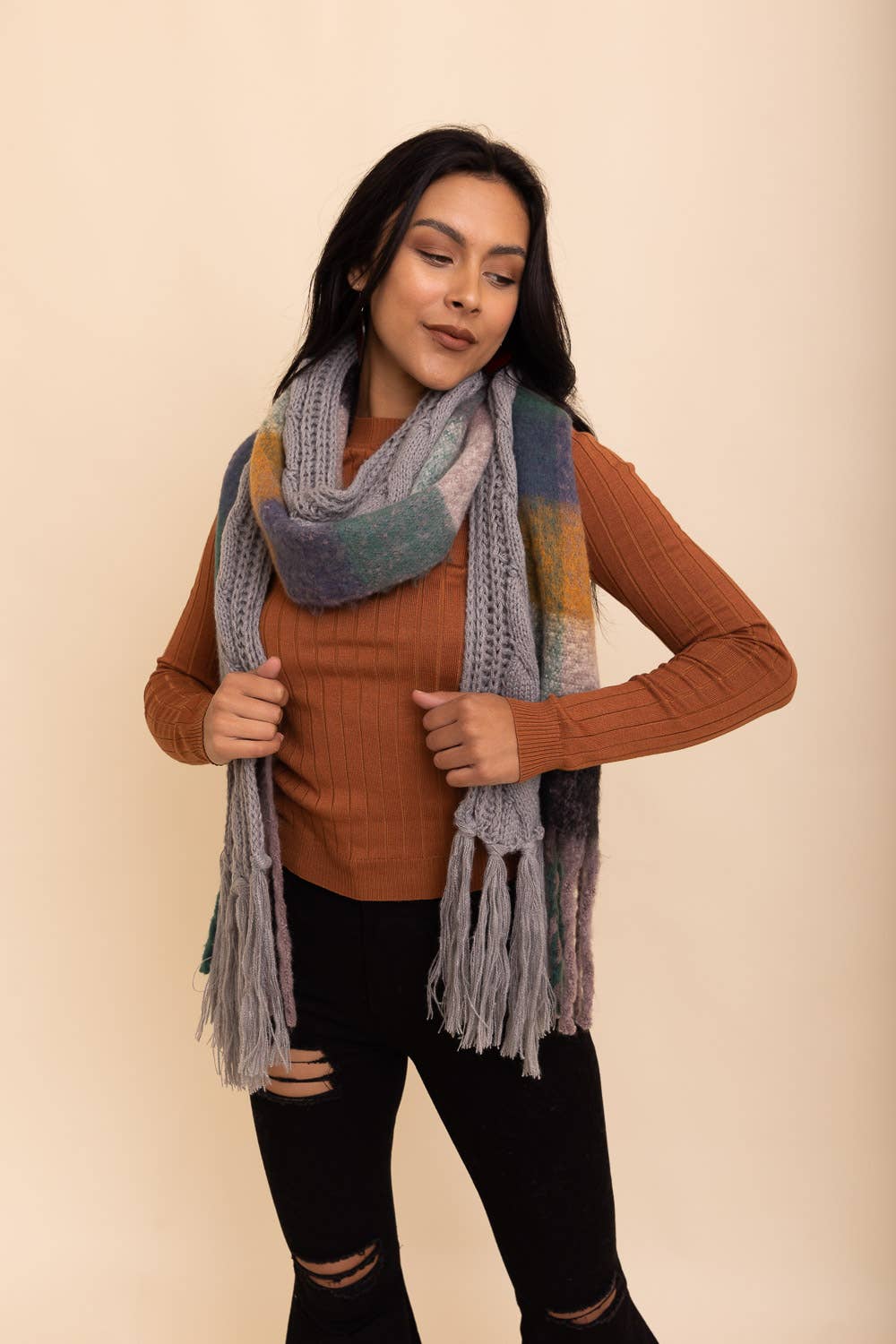 Cozy Knit (Grey) Dual Texture Plaid Scarf