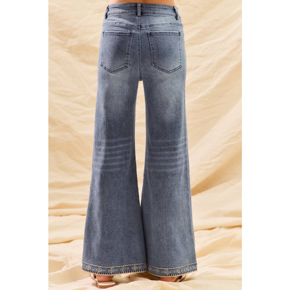 Leafy Dreams Embroidered Flare Jeans