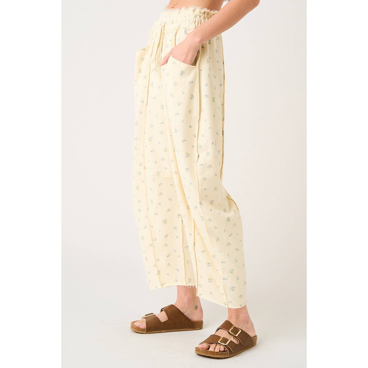 Good Plan (Butter) Floral Barrel Pants