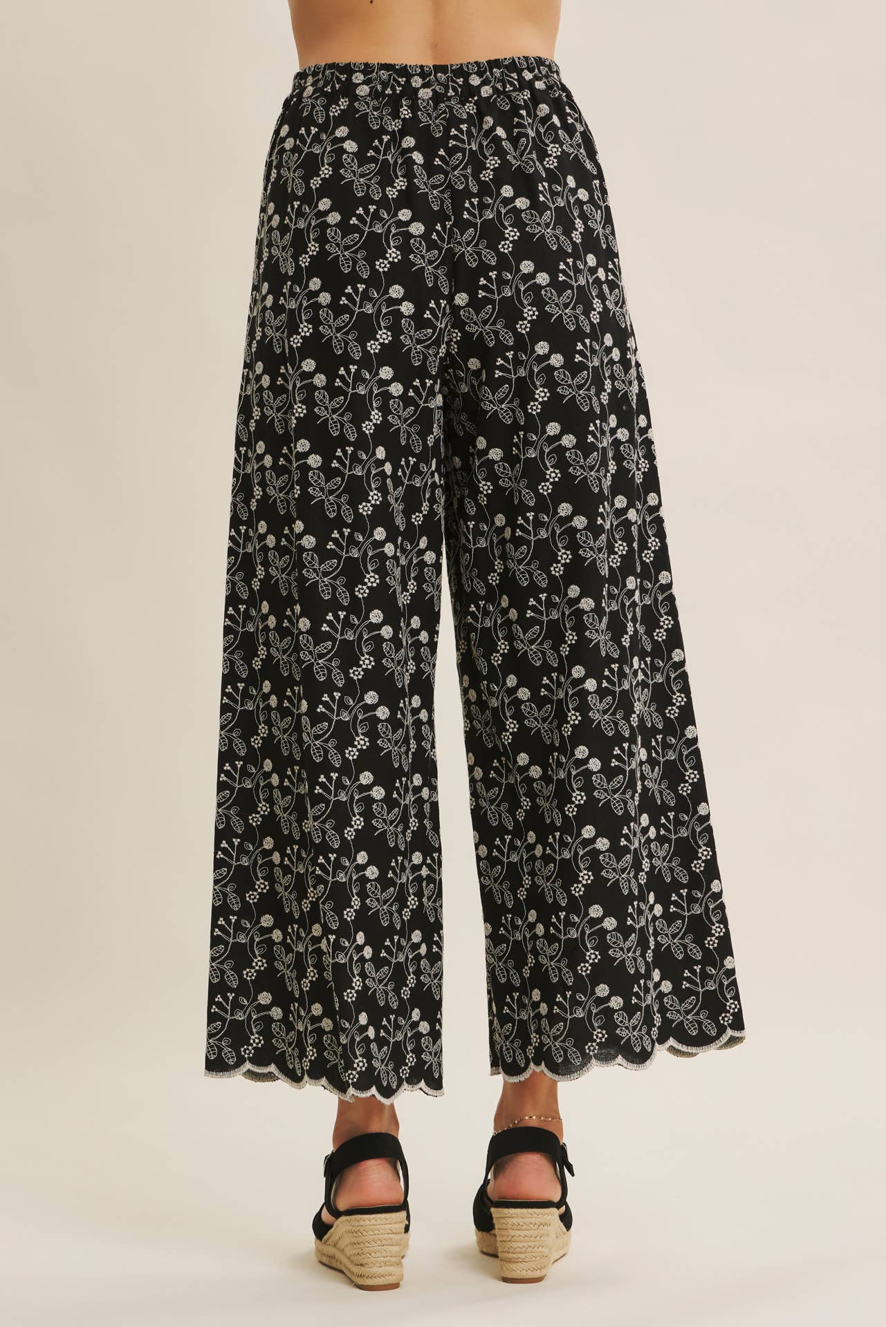Love Stitch Embroidered Scallop Pants