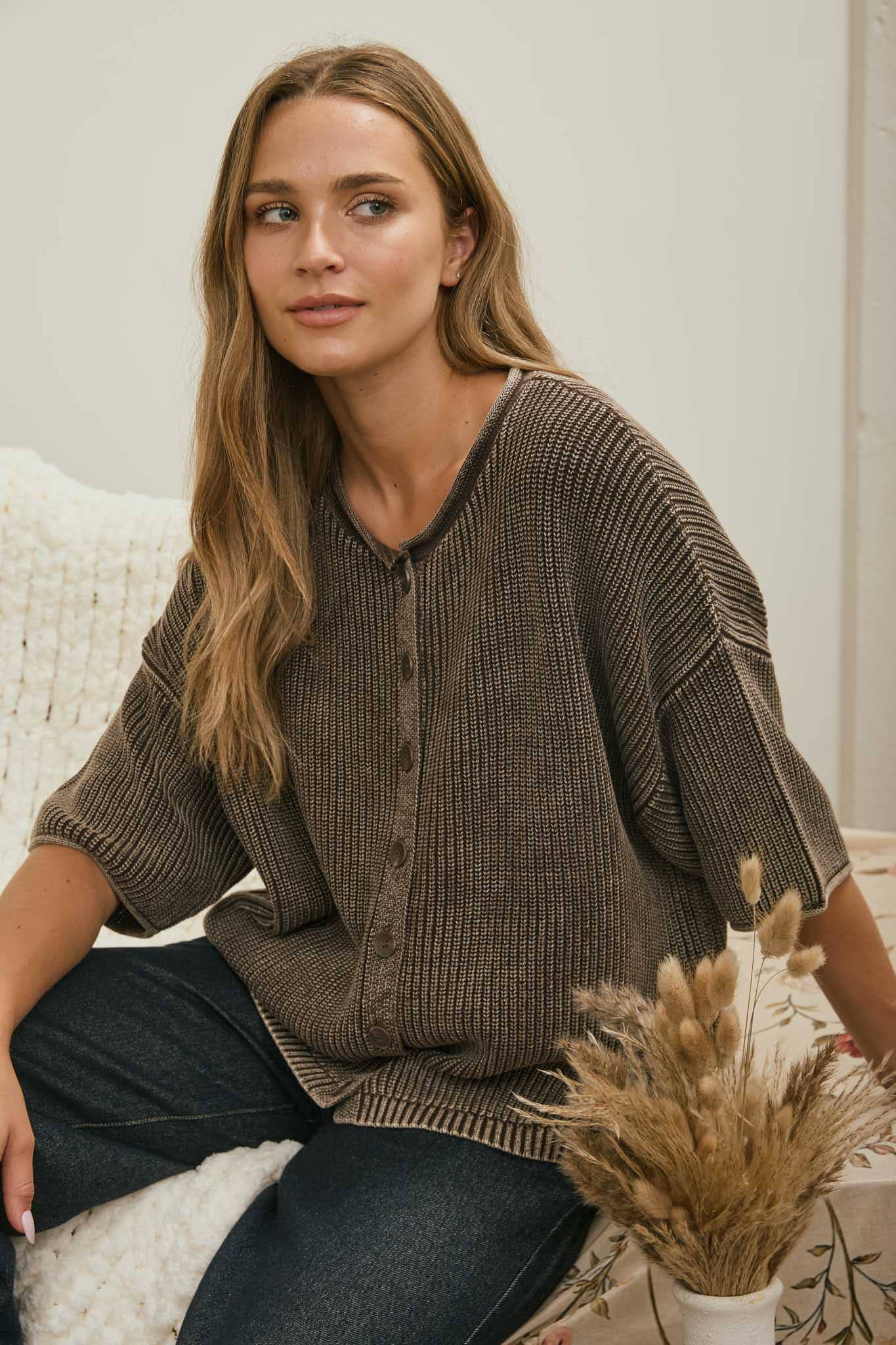 Good Habit (Brown) Wash SS Cardigan