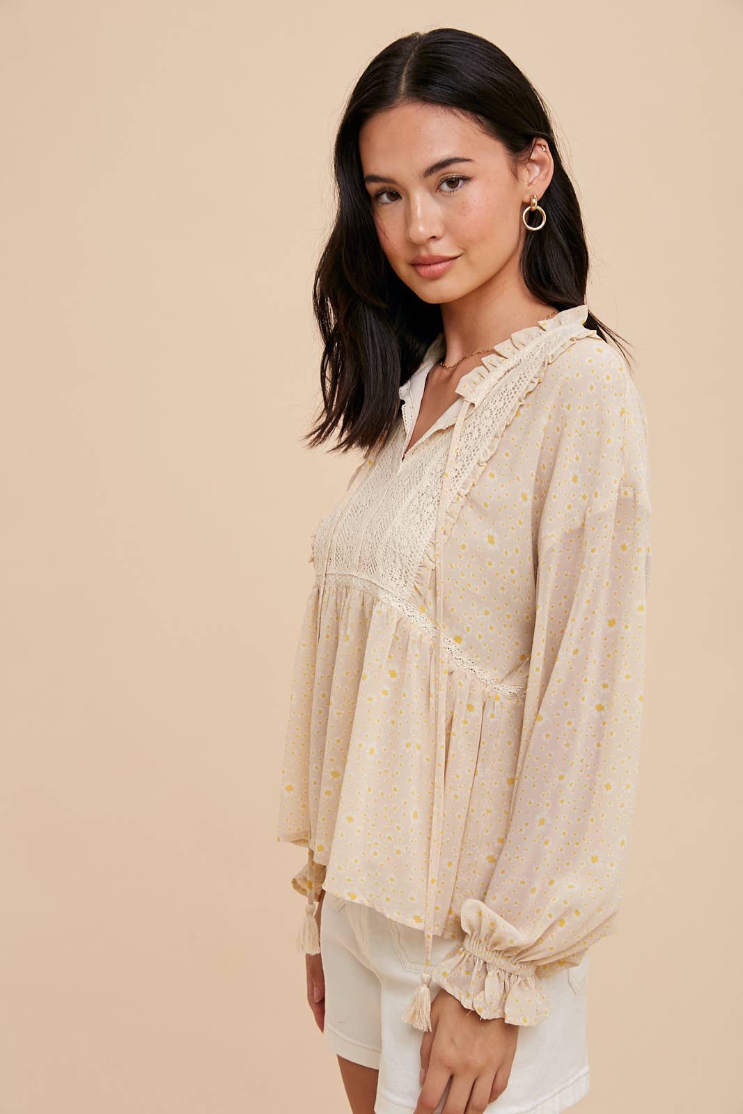 New View (Cream) Ditsy Floral Blouse