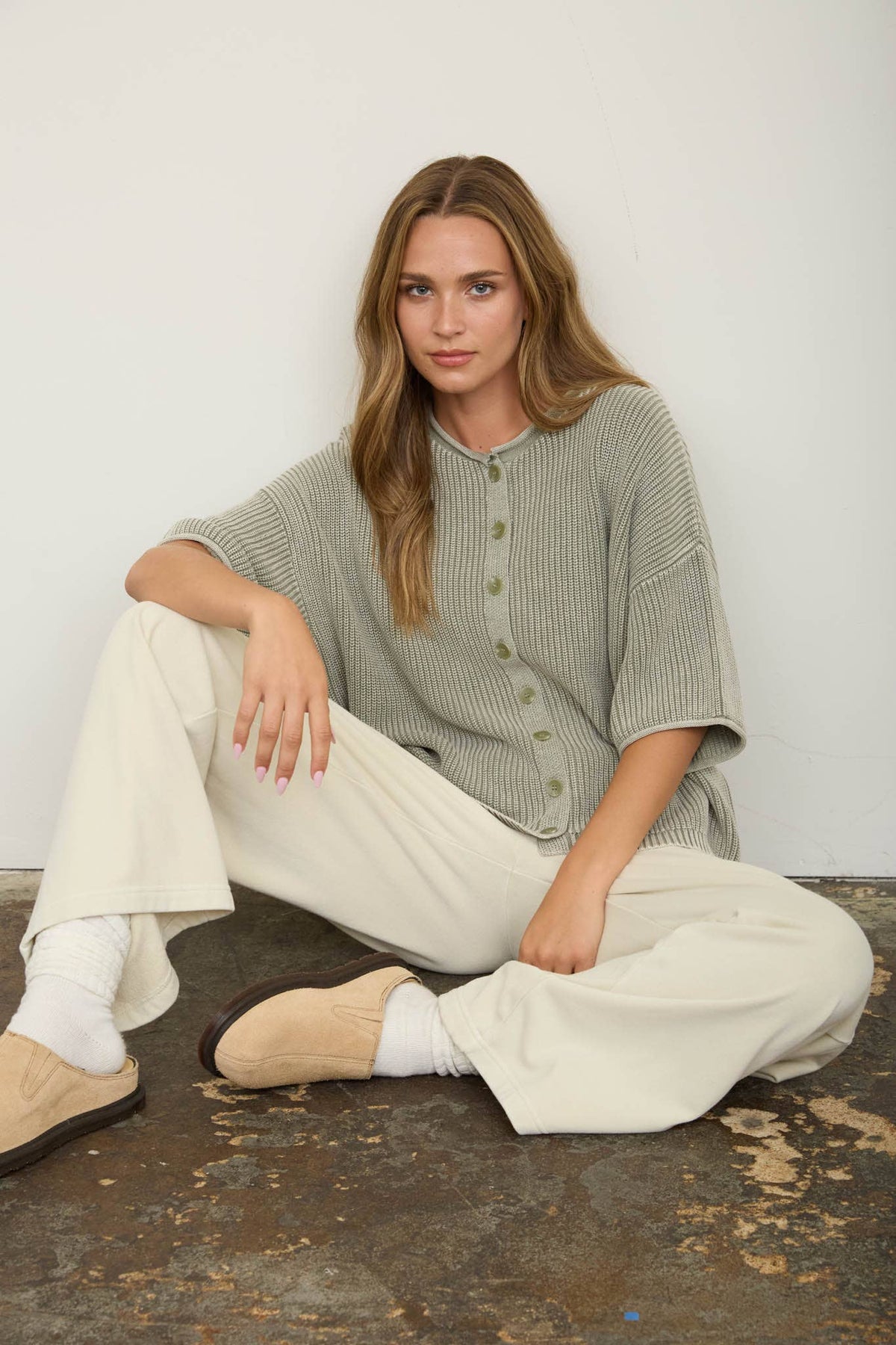 Good Habit (Olive) Washed SS Cardigan