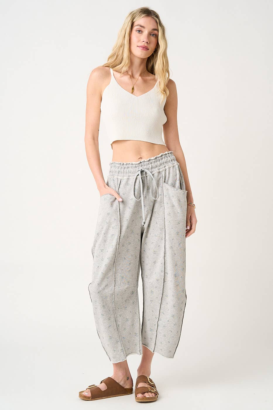 Good Plan (H Grey) Floral Barrel Pants