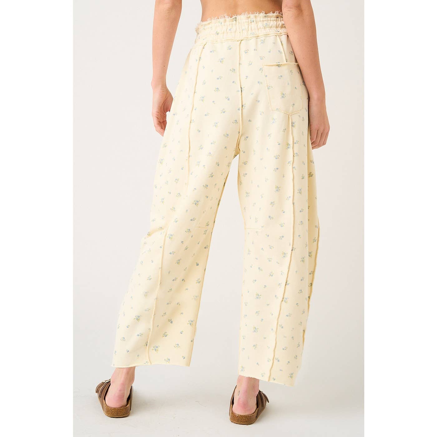 Good Plan (Butter) Floral Barrel Pants