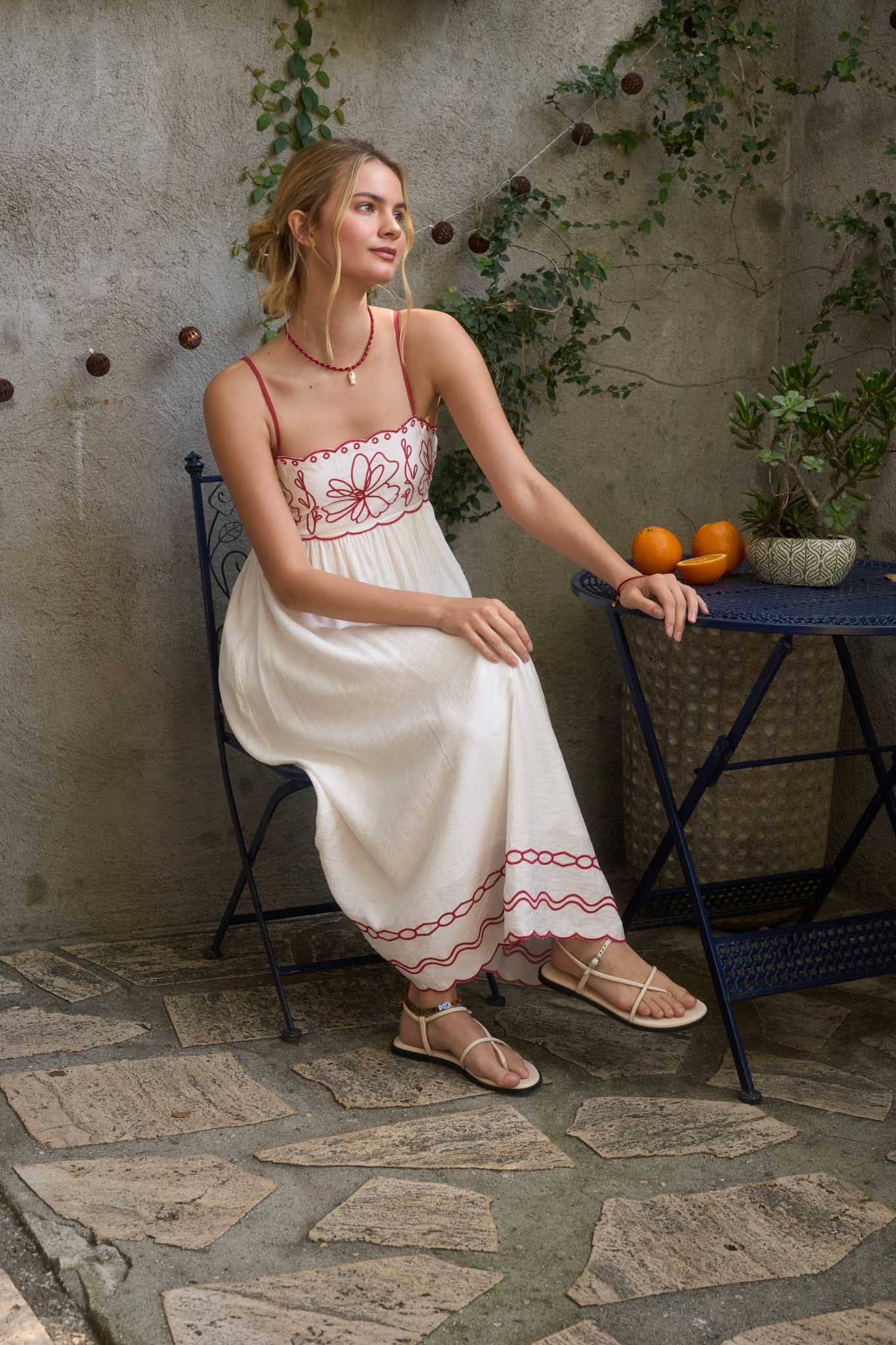 Effortlessly Pretty Embroidered Scallop Dress