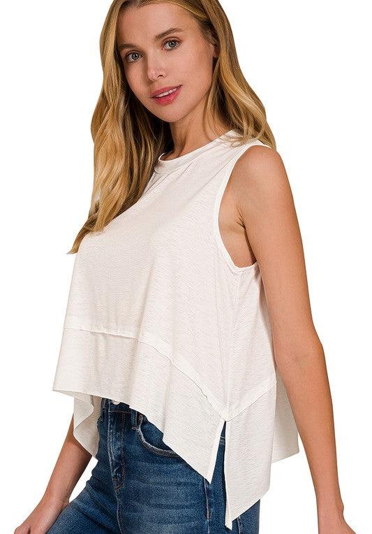 Light Layer (Ivory) Side Slit Sleeveless Top