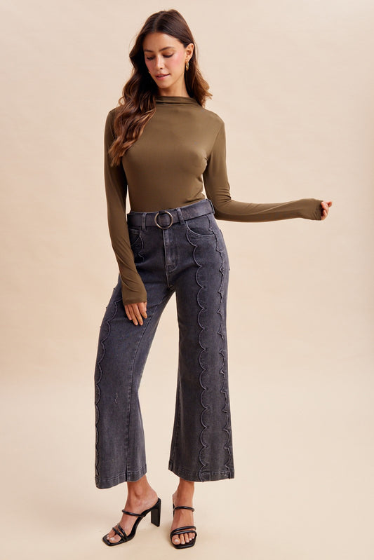 Star Of The Show (Grey) Scallop Jeans