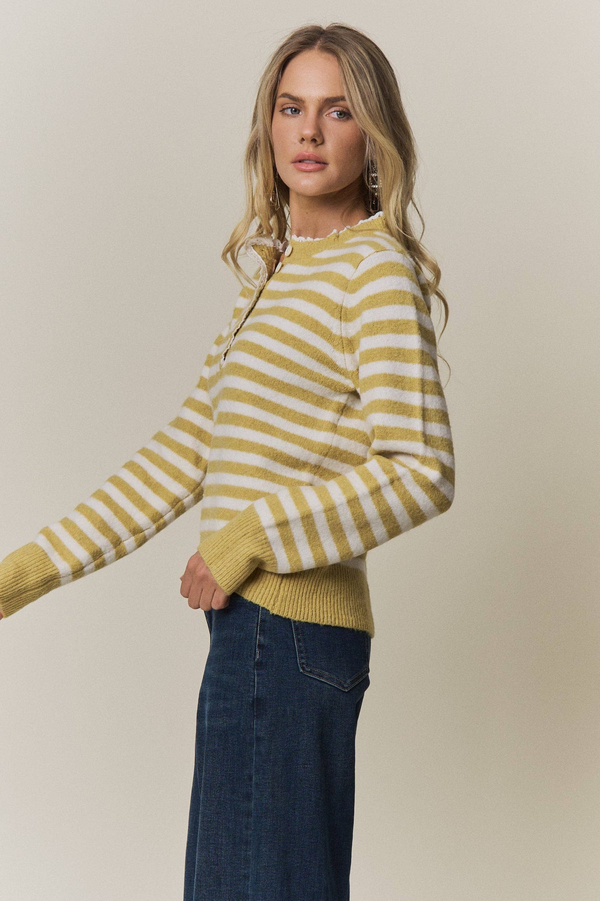 Good Day (Ylw) Stripe Henley Sweater