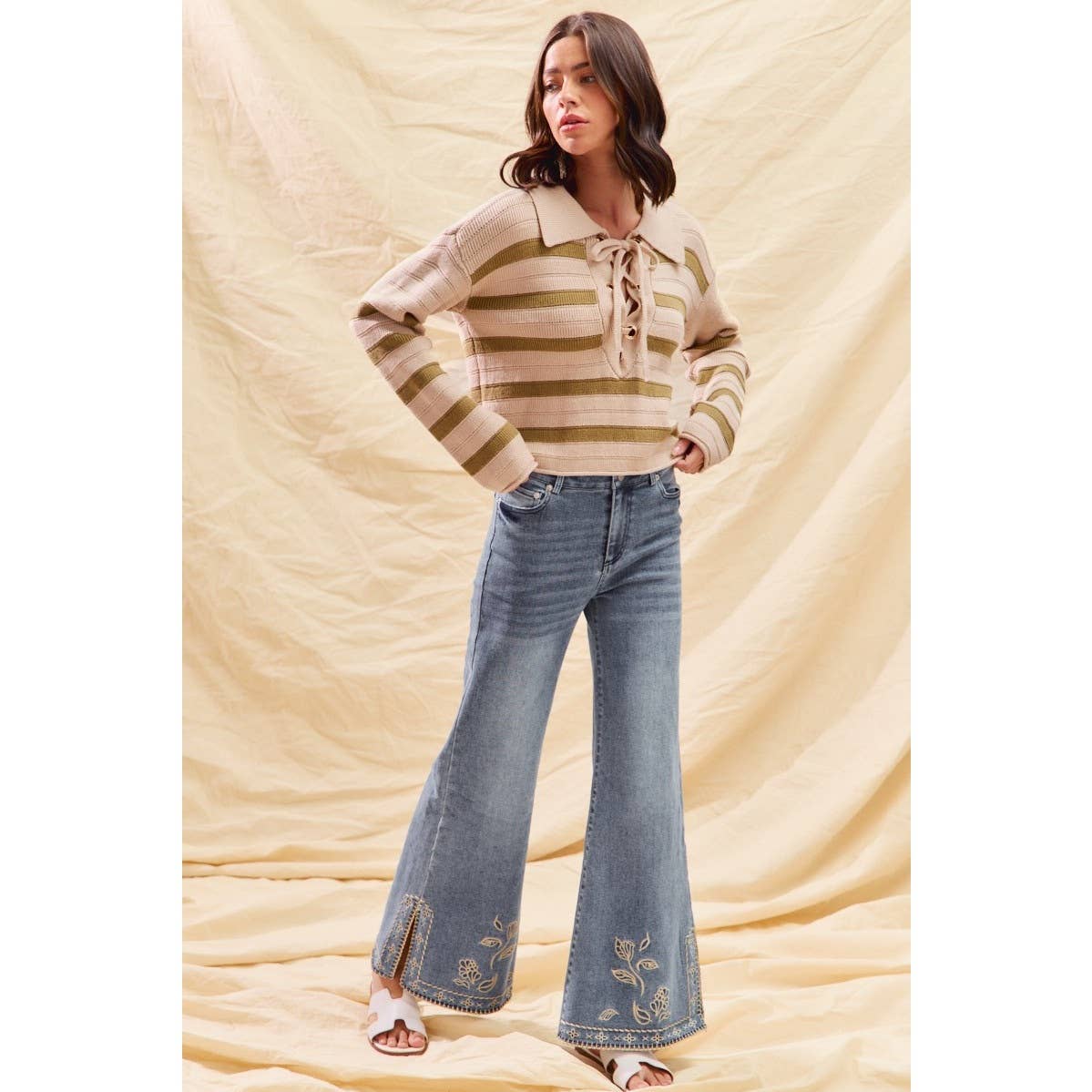 Leafy Dreams Embroidered Flare Jeans