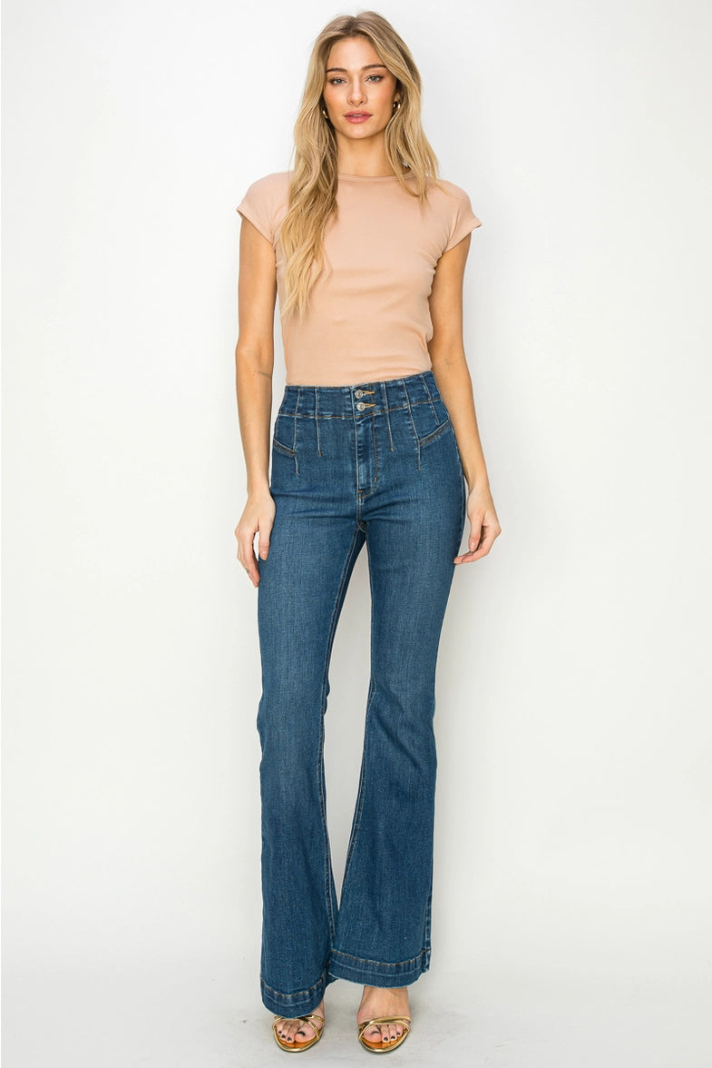 Hot Girl Era Modern Curvy Flare Jeans