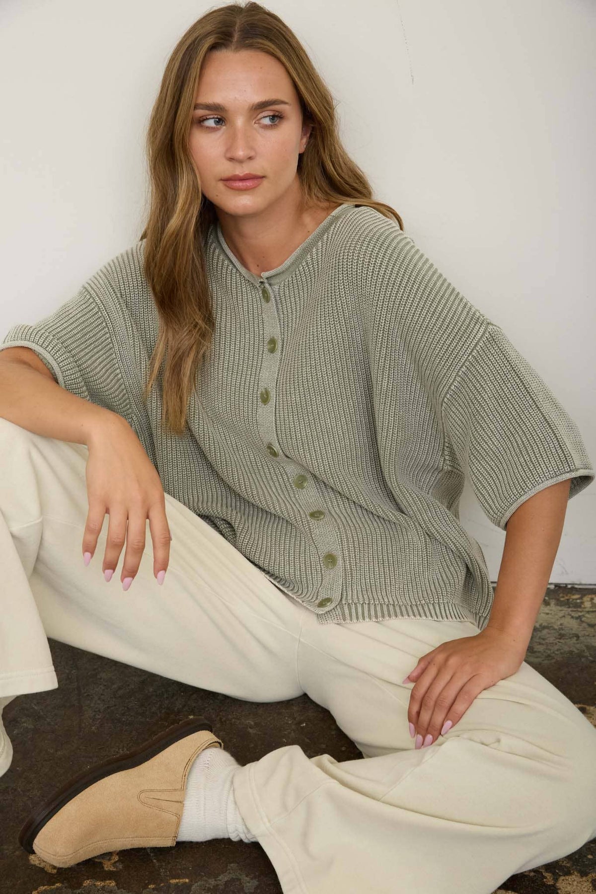 Good Habit (Olive) Washed SS Cardigan