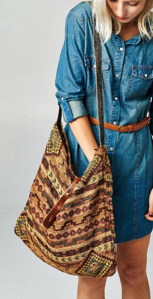 Savannah (Tan Multi) Woven Shoulder Bag