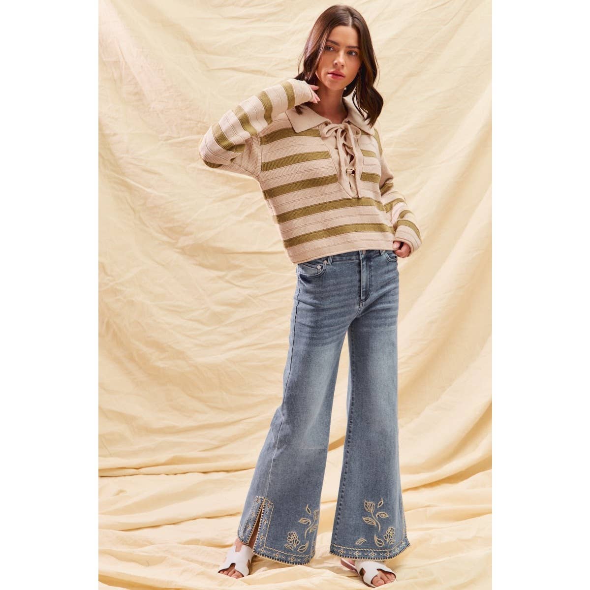 Leafy Dreams Embroidered Flare Jeans