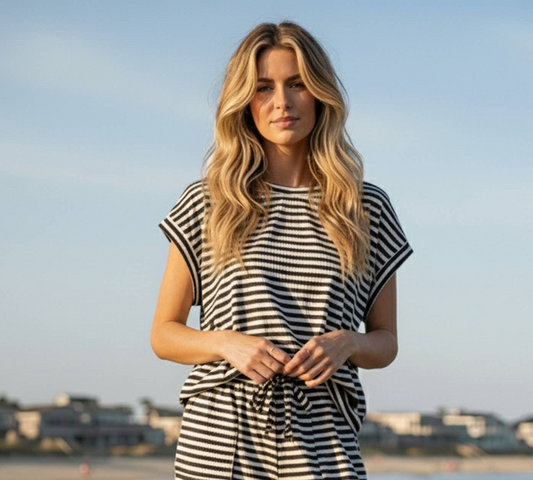After You (Black/Crm) Striped Rib Top