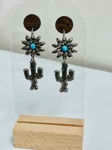 Desert Vibes Silver Flower & Cactus Earrings